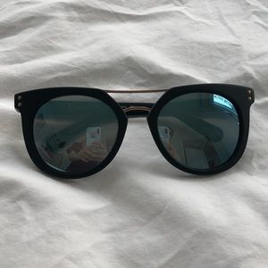 Henri bendel blue sunglasses